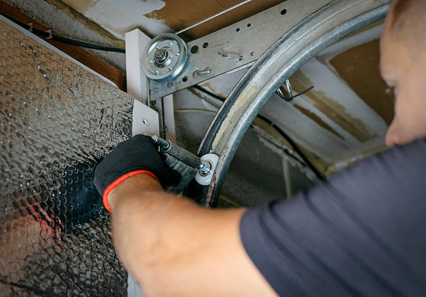Affordable Garage Door Panel Replacement solutions in Schaumburg, IL